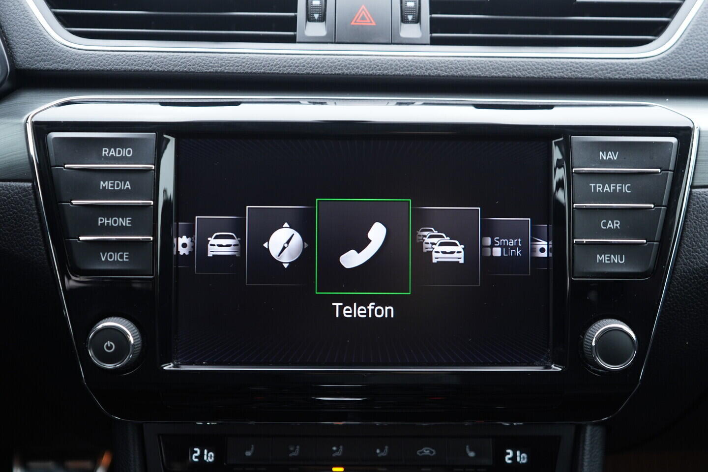 OZ190V01670_34.webp_SUPERB Style 2.0 TDI 140 kW automat