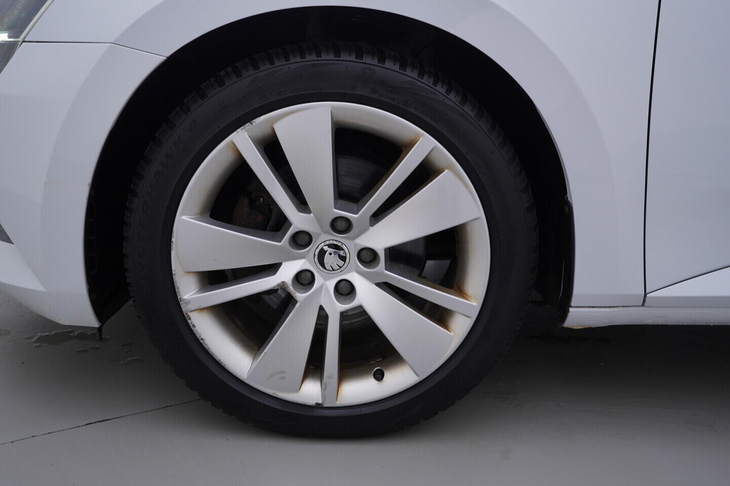 OZ190V01670_45.webp_SUPERB Style 2.0 TDI 140 kW automat