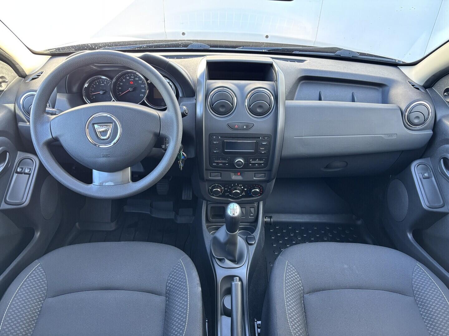 OZ190V01686_22.webp_DUSTER  1.6 SCe 84 kW manuál