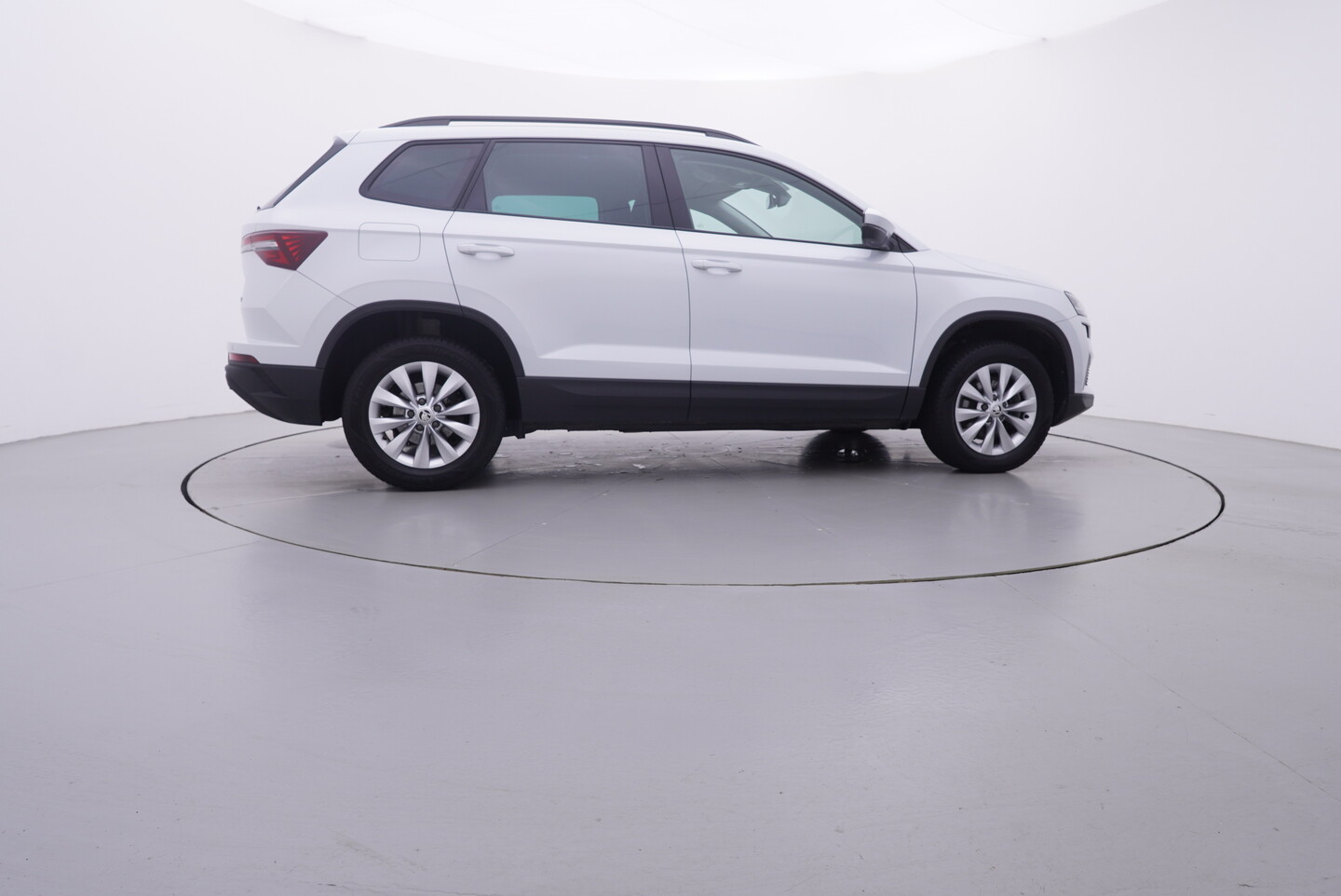 V190-360-A-20260504-193930.webp