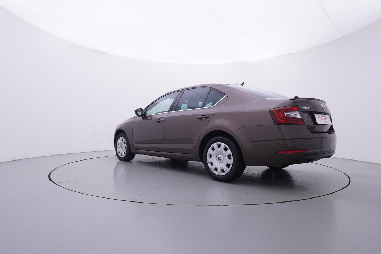 V190-360-A-20260927-142452.webp