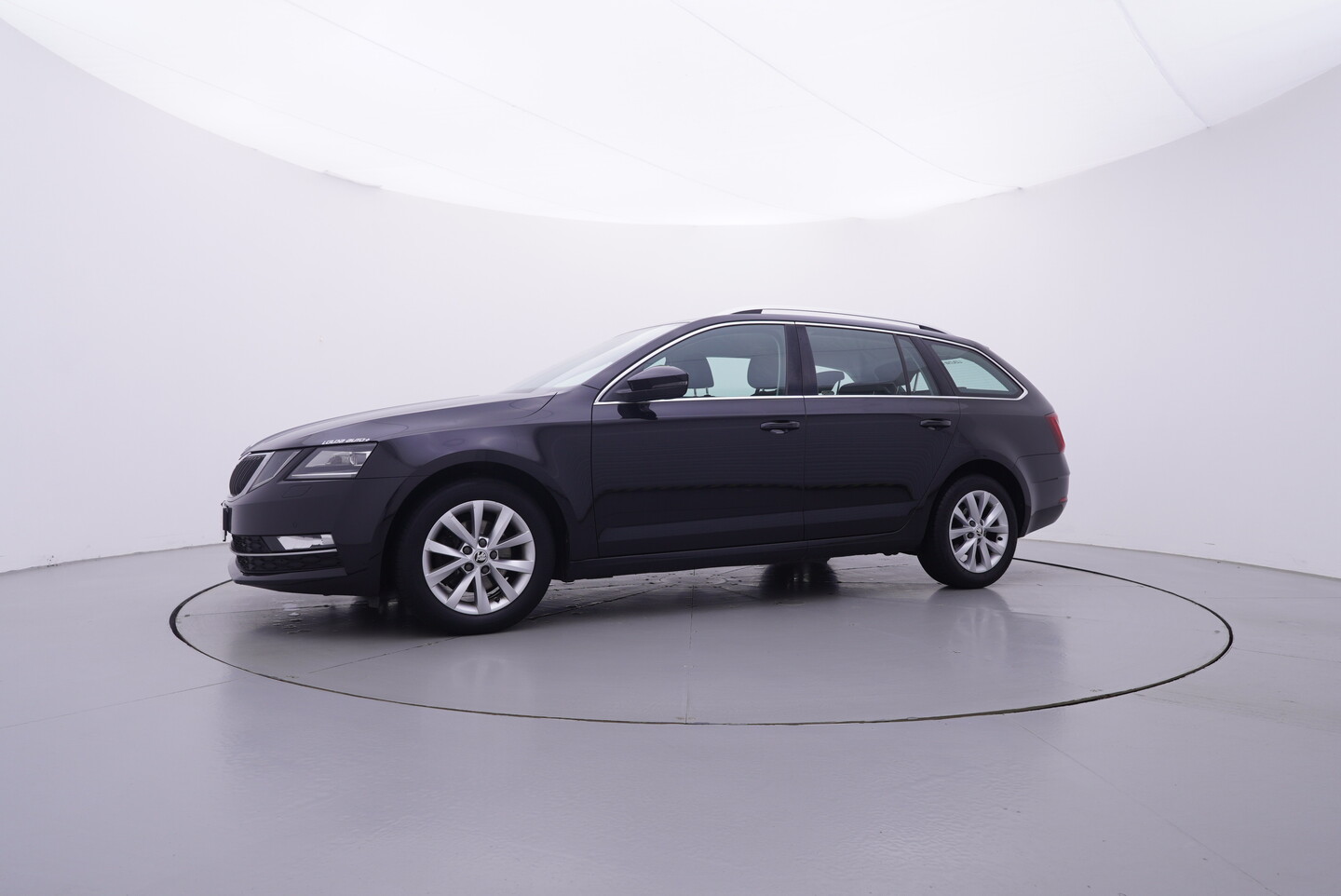 V190-360-A-20261009-112253.webp