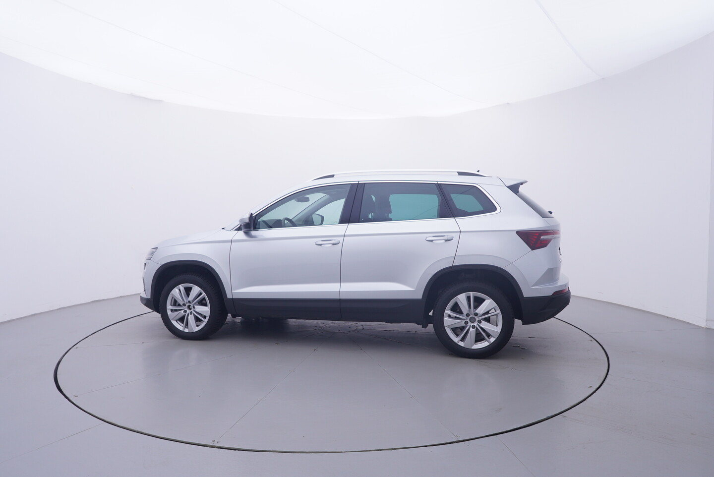 V190-360-B-20261006-132158.webp