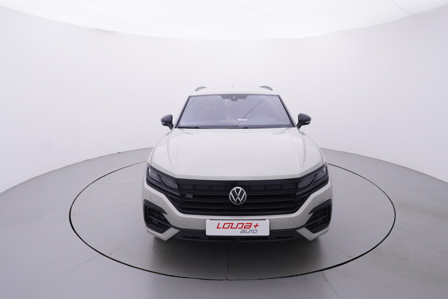 V190-360-C-20260515-164328.webp