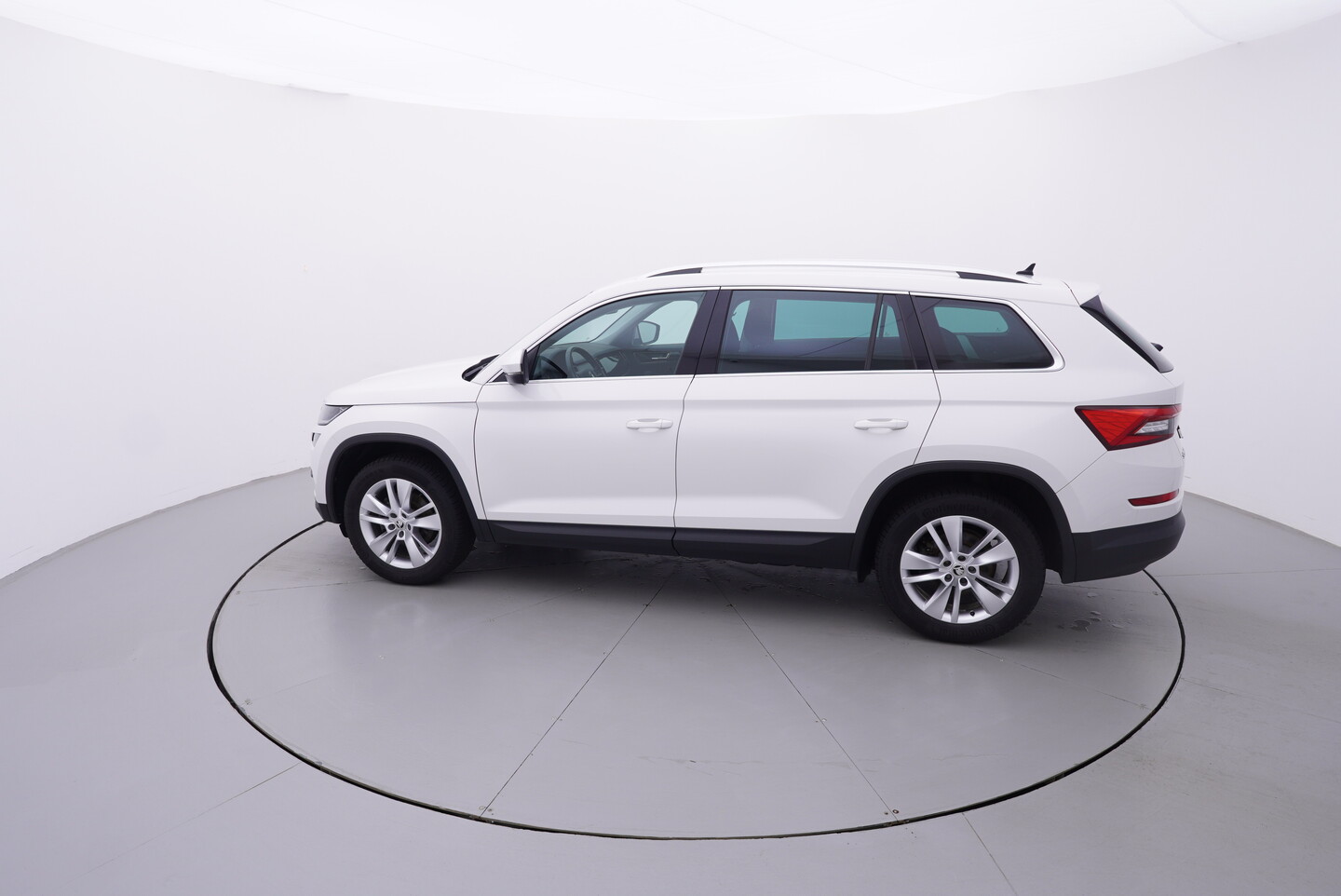 V190-360-C-20260523-150816.webp
