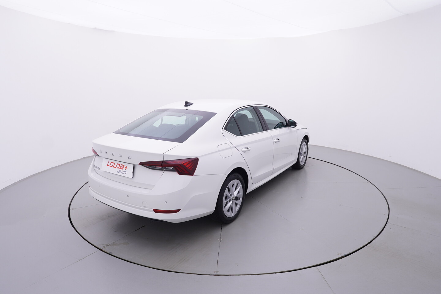 V190-360-C-20260527-175200.webp