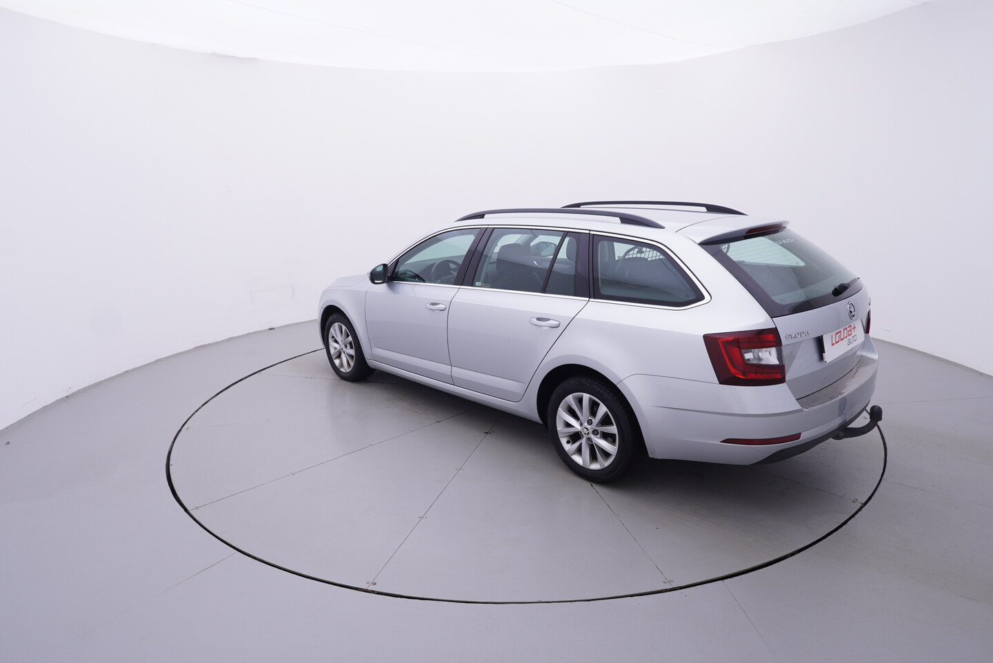V190-360-C-20260824-122209.webp