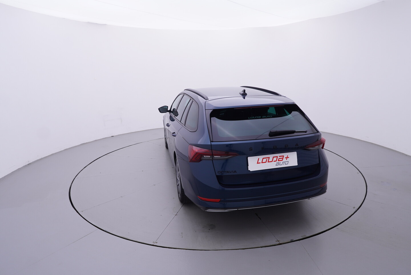 V190-360-C-20261019-142309.webp