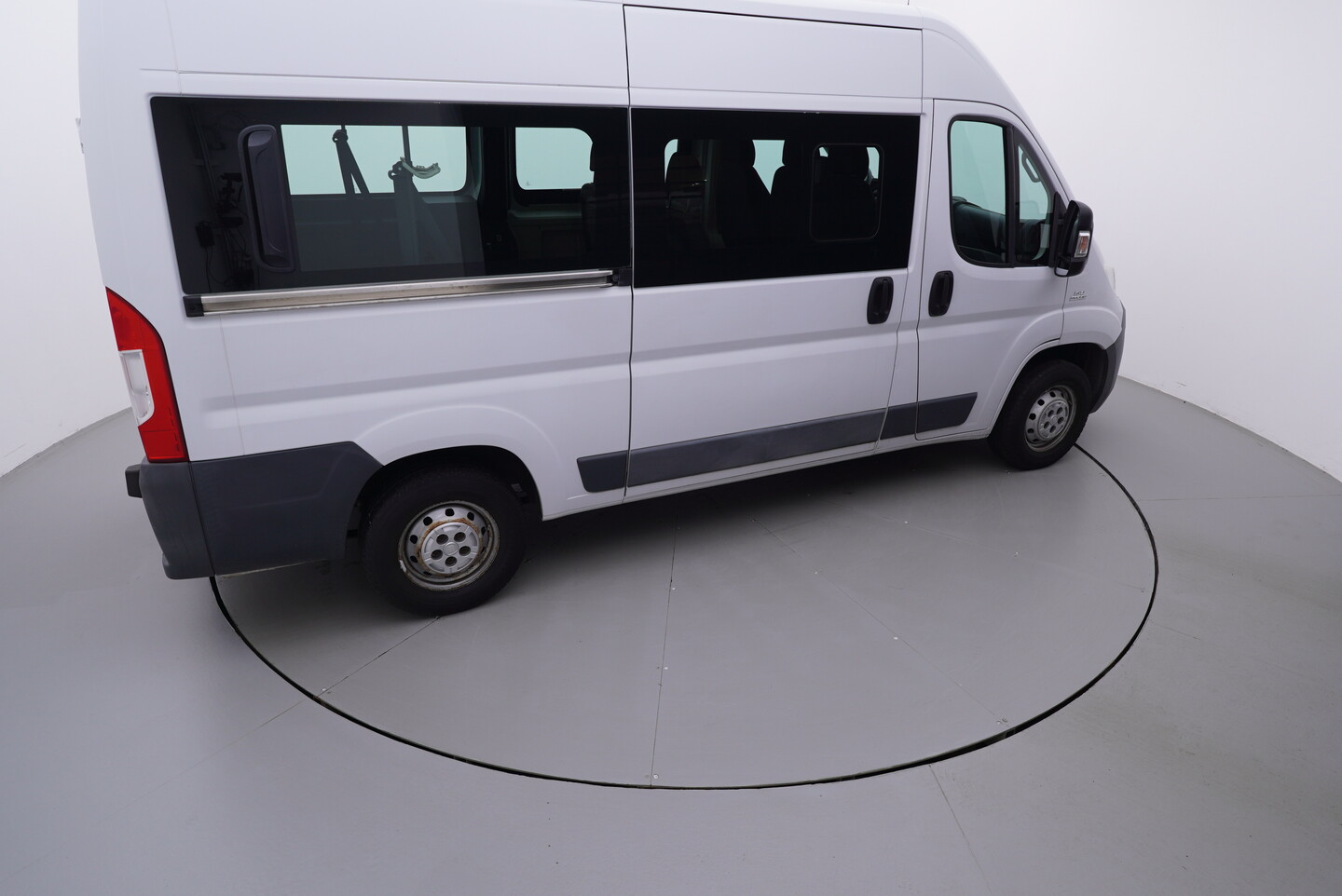 V190-360-D-20260205-183116.webp