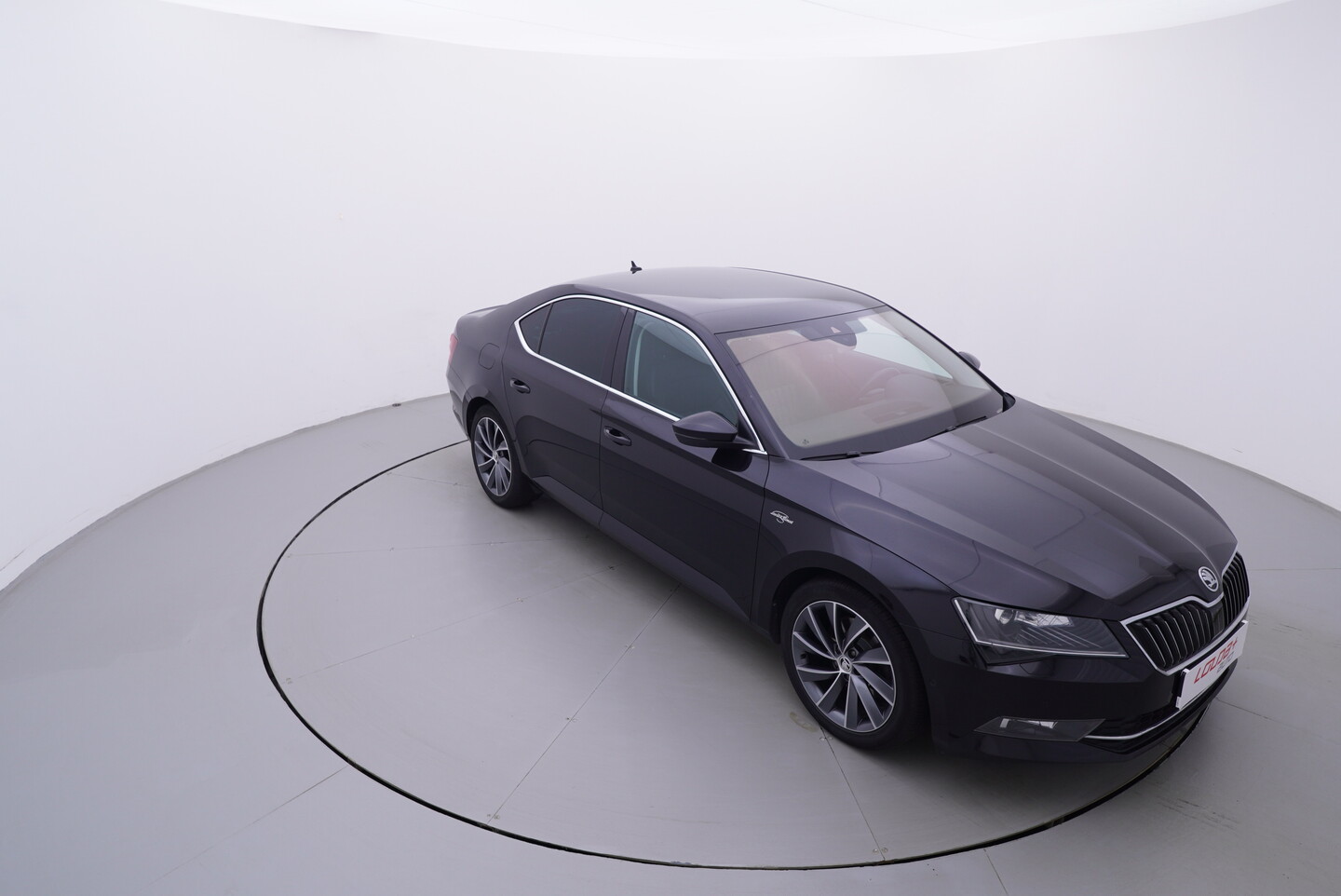 V190-360-D-20260617-142517.webp