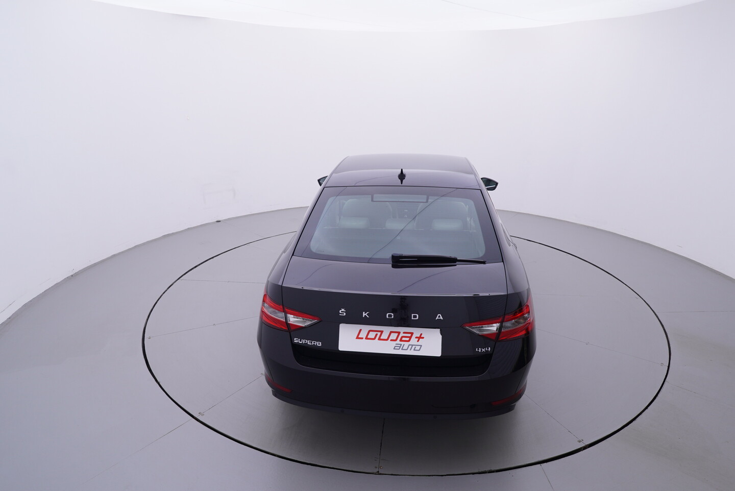V190-360-D-20260827-191532.webp