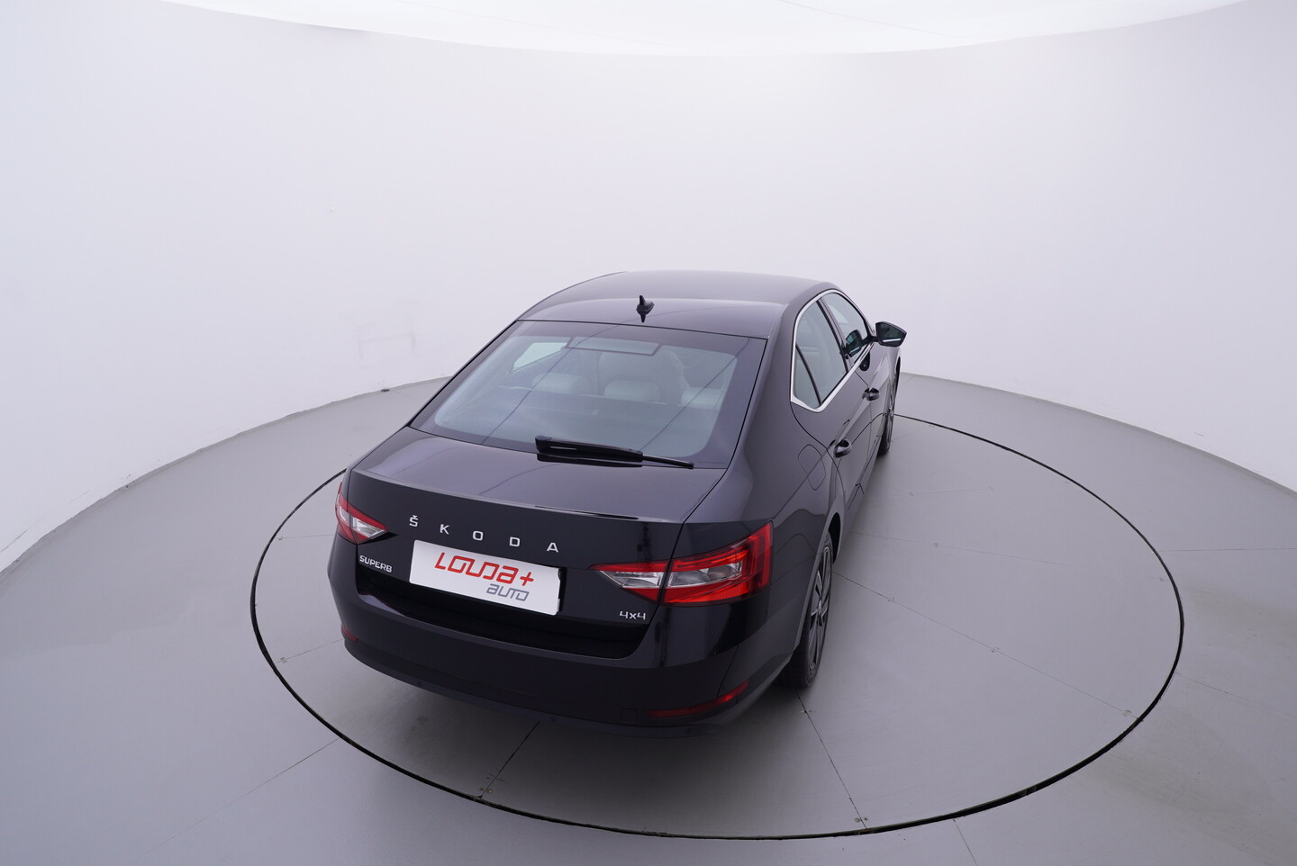 V190-360-D-20260827-191536.webp