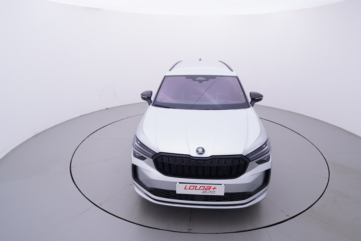 V190-360-D-20260830-140119.webp