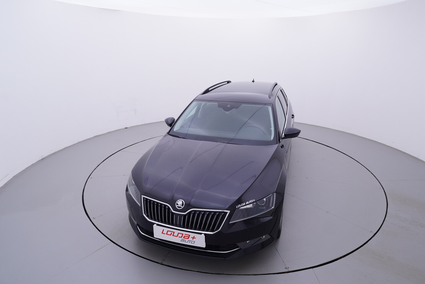 V190-360-D-20260924-180137.webp