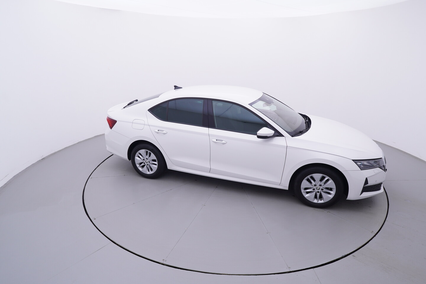 V190-360-D-20260930-174036.webp