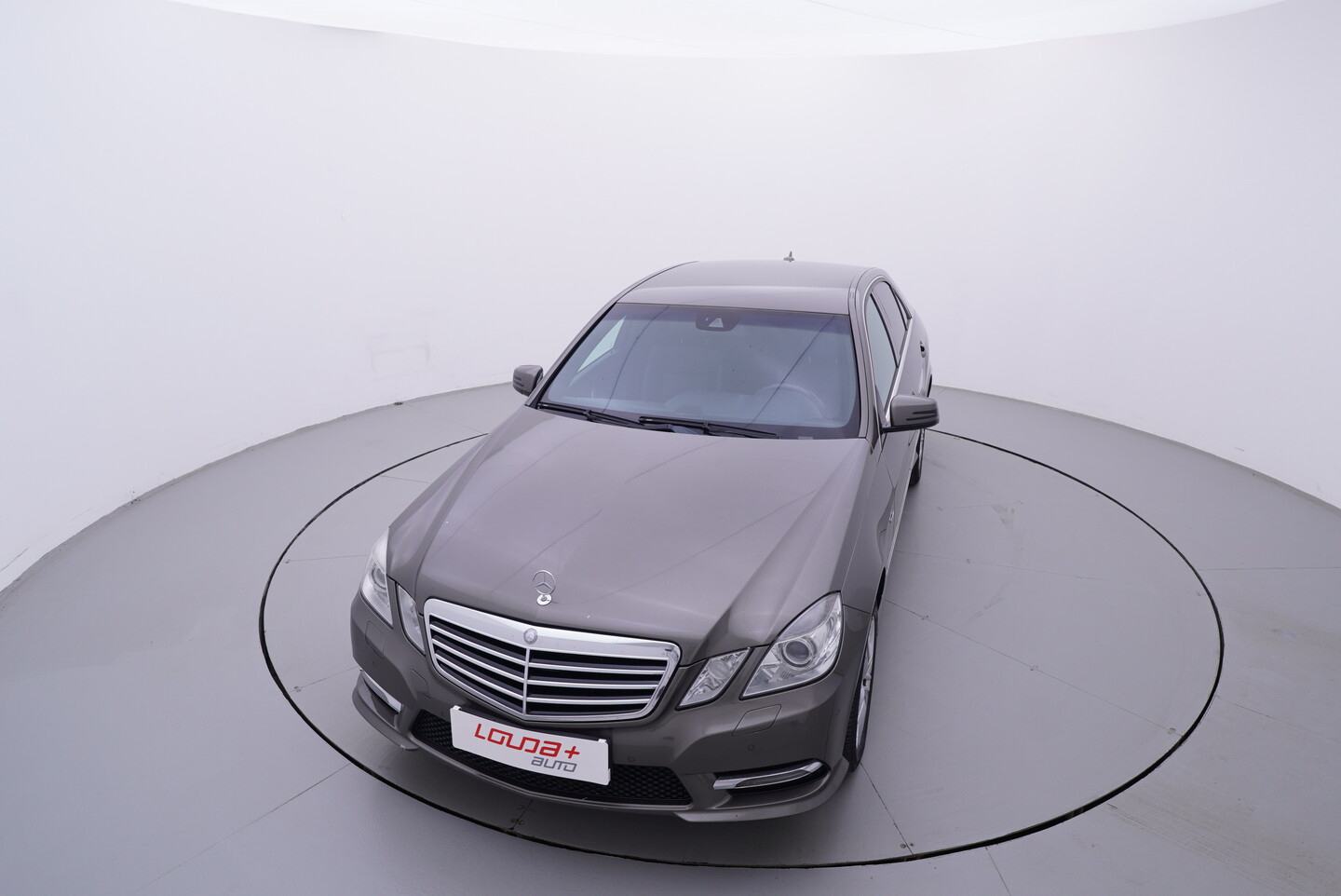V190-360-D-20261013-151041.webp