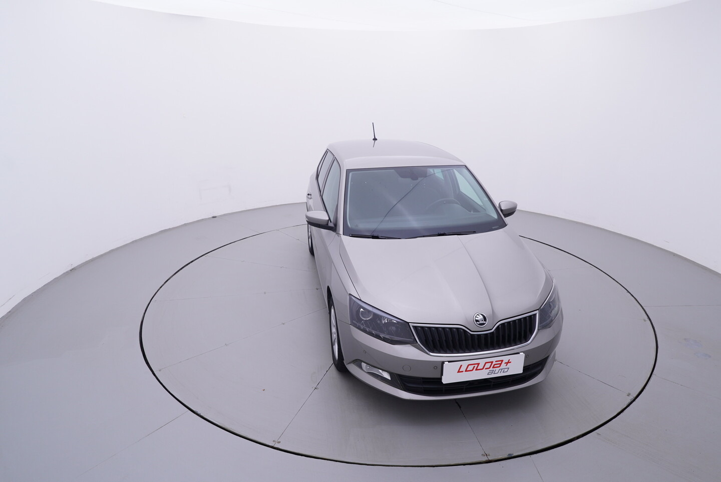 V190-360-D-20261019-174128.webp
