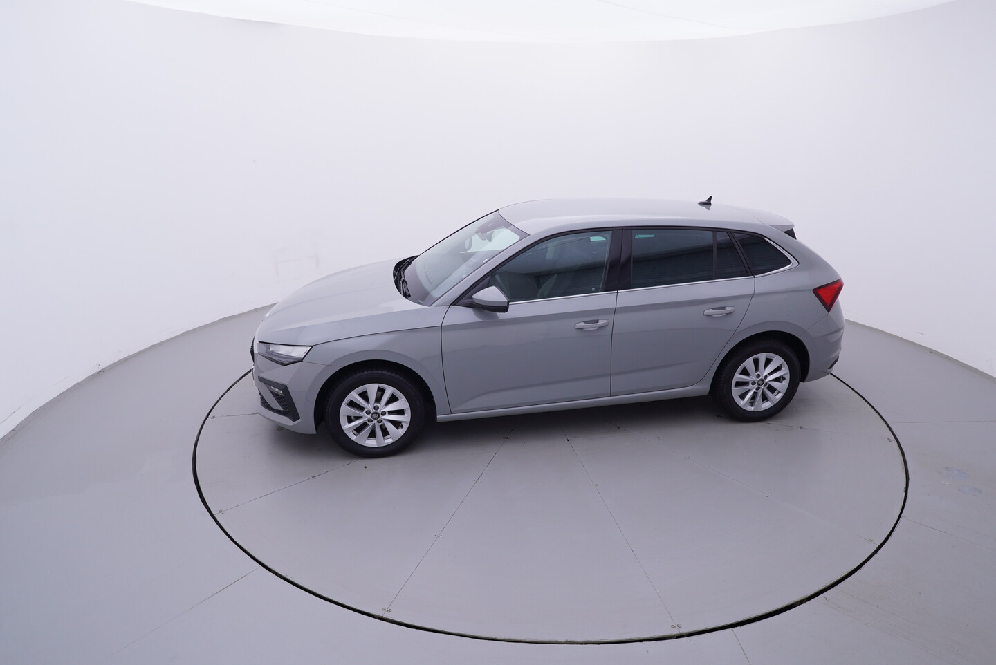 V190-360-D-20261024-101816.webp