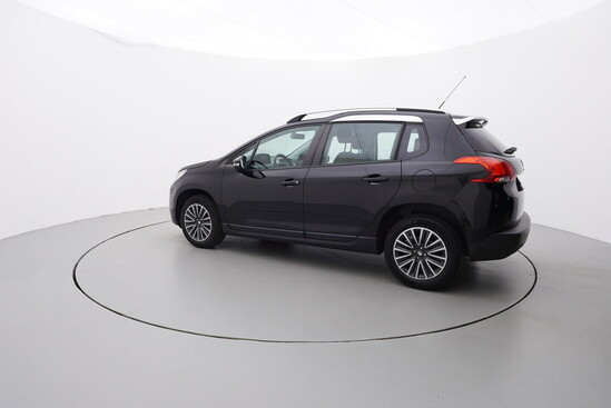 PEUGEOT 2008 Allure 1.6 HDI 68 kW manuál_2