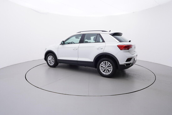 VOLKSWAGEN T-ROC STYLE 1.5 TSI 110 kW manuál_2