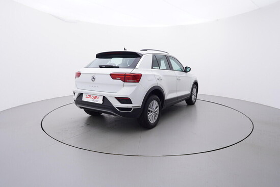 VOLKSWAGEN T-ROC STYLE 1.5 TSI 110 kW manuál_3