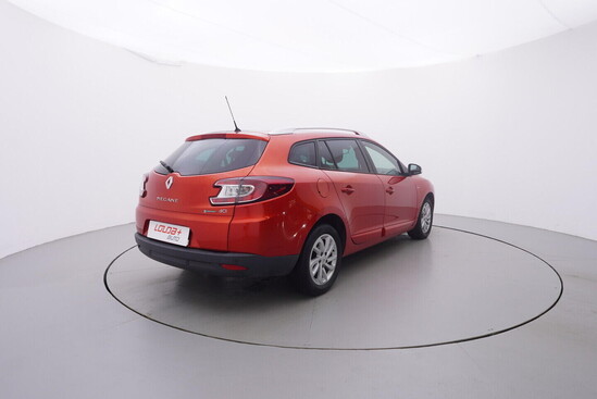 RENAULT MÉGANE Limited 1.5 DCI 81 kW manuál_3