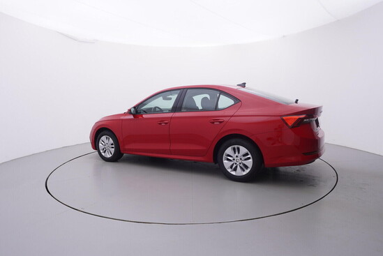 ŠKODA OCTAVIA Ambition 2.0 TDI 85 kW manuál, DPH_2