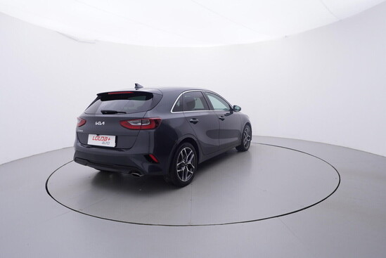 KIA CEED Exclusive DCT 1.5 T-GDi 118 kW automat, DPH_1