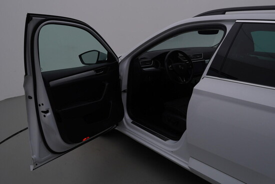 ŠKODA SUPERB Ambition 2.0 TDI 110 kW manuál, DPH_4