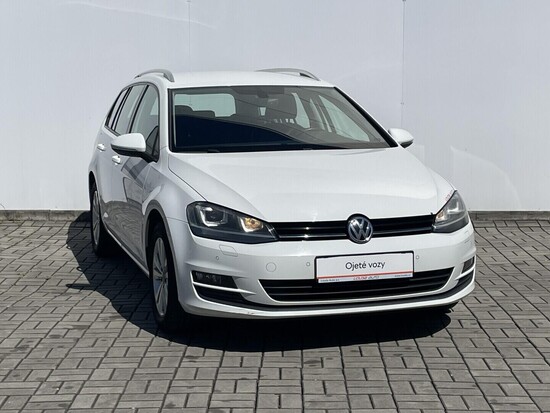 VOLKSWAGEN GOLF Highline 1.4 TSI 92 kW manuál, DPH_3