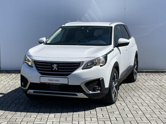 PEUGEOT 5008 ALLURE 1.5  96 kW automat_1