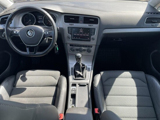 VOLKSWAGEN GOLF  1.6 TDI 81 kW manuál_4