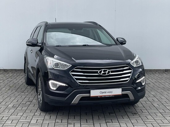 HYUNDAI GRAND SANTA FE  Luxury  2.2  _ kW automat_3