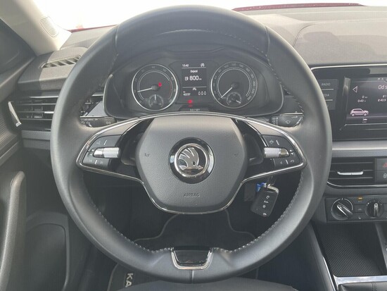 ŠKODA KAMIQ Ambition 1.0 FSI 70 kW manuál, DPH_5