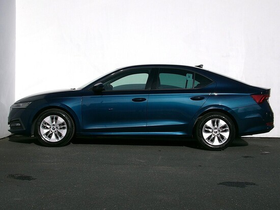 ŠKODA OCTAVIA Ambition Plus 1.5 TSI 110 kW manuál_2