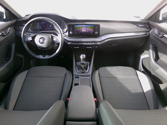 ŠKODA OCTAVIA Ambition Plus 1.5 TSI 110 kW manuál_4