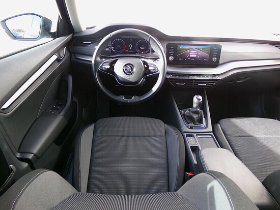 ŠKODA OCTAVIA Ambition Plus 1.5 TSI 110 kW manuál_5