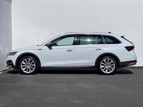 ŠKODA OCTAVIA Scout 2.0 TDI 147 kW automat, DPH_2
