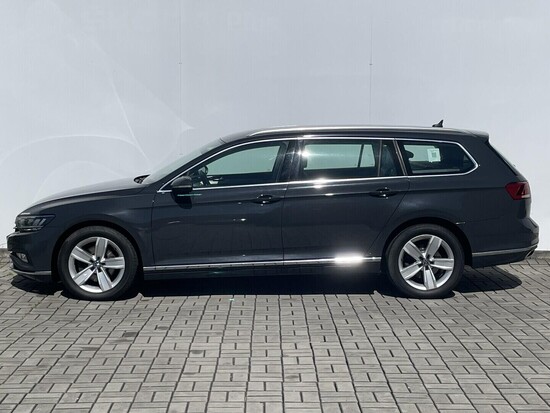 VOLKSWAGEN PASSAT VARIANT Elegance  2.0 TDI 110 kW automat, DPH_2
