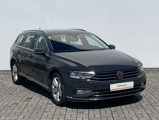 VOLKSWAGEN PASSAT VARIANT Elegance  2.0 TDI 110 kW automat, DPH_3