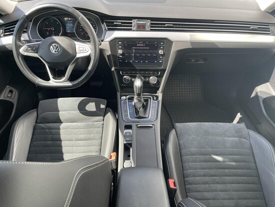 VOLKSWAGEN PASSAT VARIANT Elegance  2.0 TDI 110 kW automat, DPH_4
