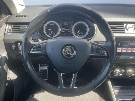 ŠKODA OCTAVIA Edition 100 1.0 TSI 85 kW manuál_5