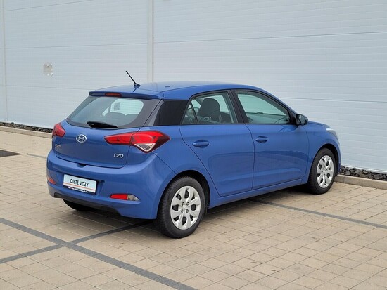 HYUNDAI I20 Family + 1.2  55 kW manuál_3