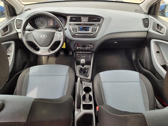 HYUNDAI I20 Family + 1.2  55 kW manuál_4