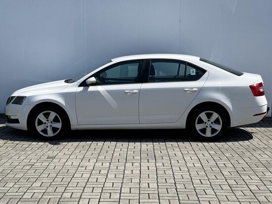 ŠKODA OCTAVIA Ambition 1.6 TDI 85 kW manuál_2