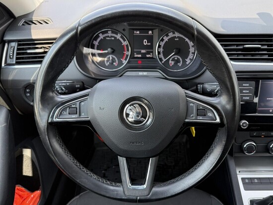 ŠKODA OCTAVIA  1.0 TSI 85 kW manuál, DPH_5