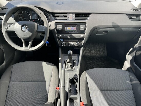 ŠKODA OCTAVIA Active 1.4 TSI 110 kW manuál_4