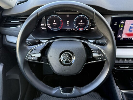 ŠKODA OCTAVIA  1.5 TSI 110 kW manuál, DPH_5