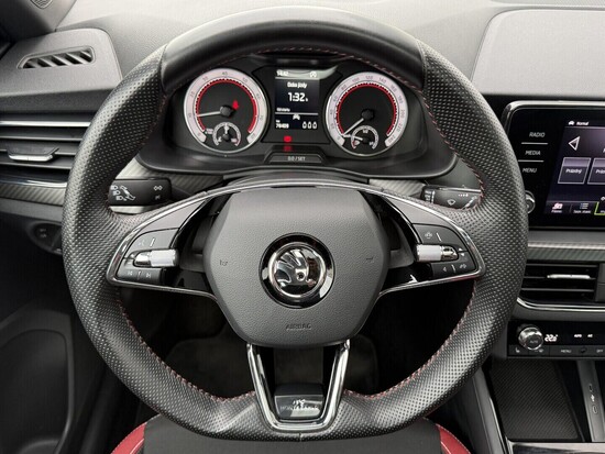 ŠKODA KAMIQ Monte Carlo 1.5 TSI 110 kW manuál_5