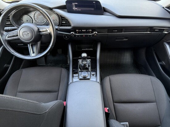 MAZDA 3 plus 2.0  e-Skyactiv G150 110 kW manuál_4